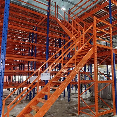 Konstrukciju tērauda mezzanine